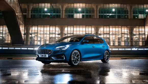 Nouvelle Ford Focus ST une compacte puissante